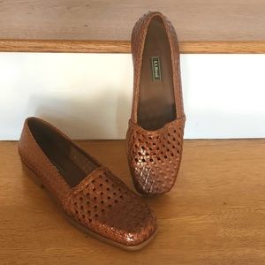 L.L. Bean Women's Loafers Slip On Square Toe Flats Woven Leather Brown NWOT
